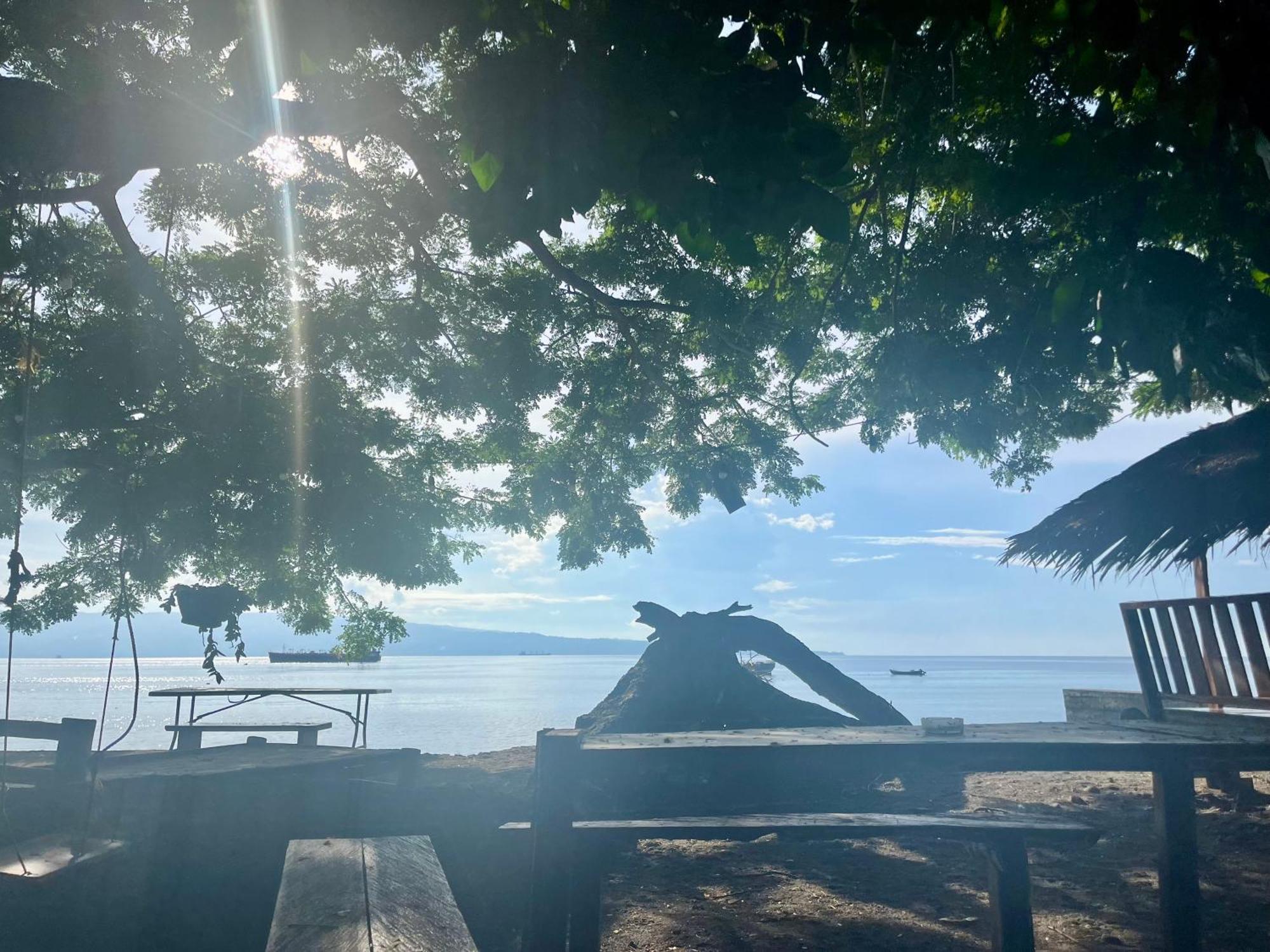Boochee Beach Tampi Exterior photo